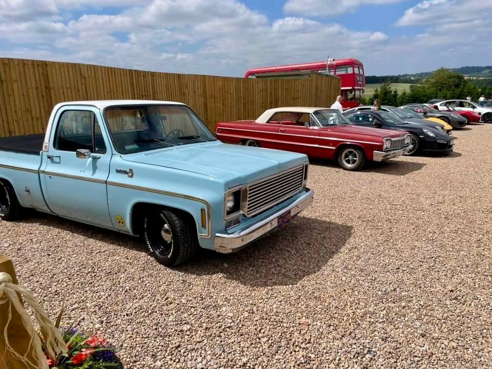 PISTONS AND RINGS: AMERICAN CAR MEET