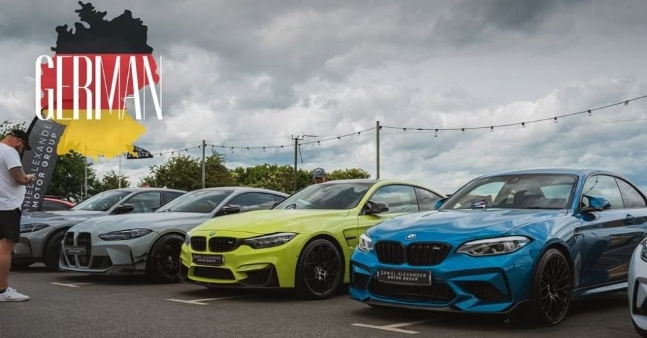 THE MOTORIST SATURDAY SOCIAL - GERMAN