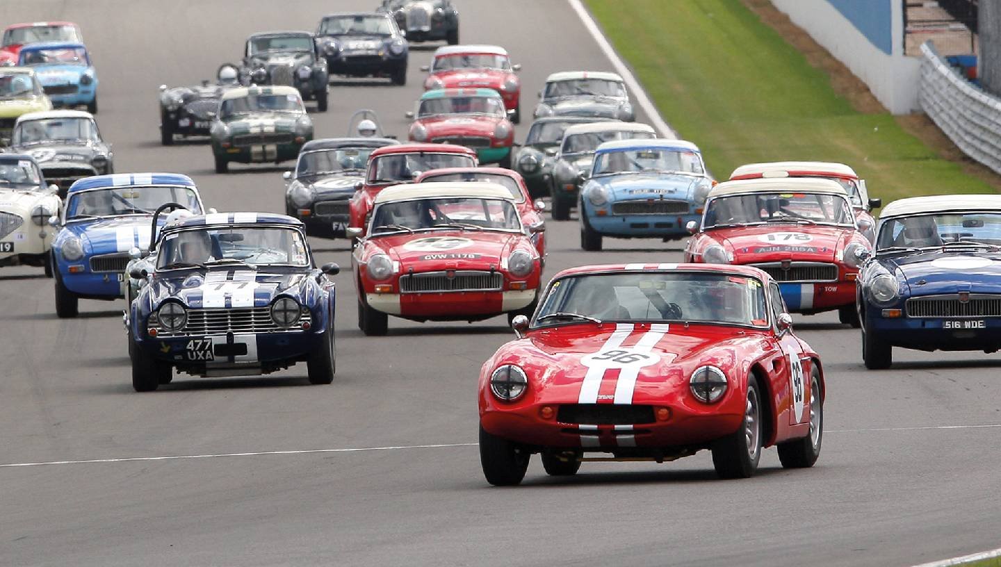 EQUIPE CLASSIC RACING