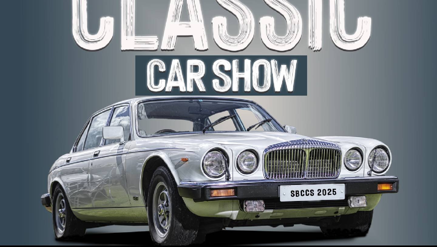 STONHAM BARNS CLASSIC CAR SHOW