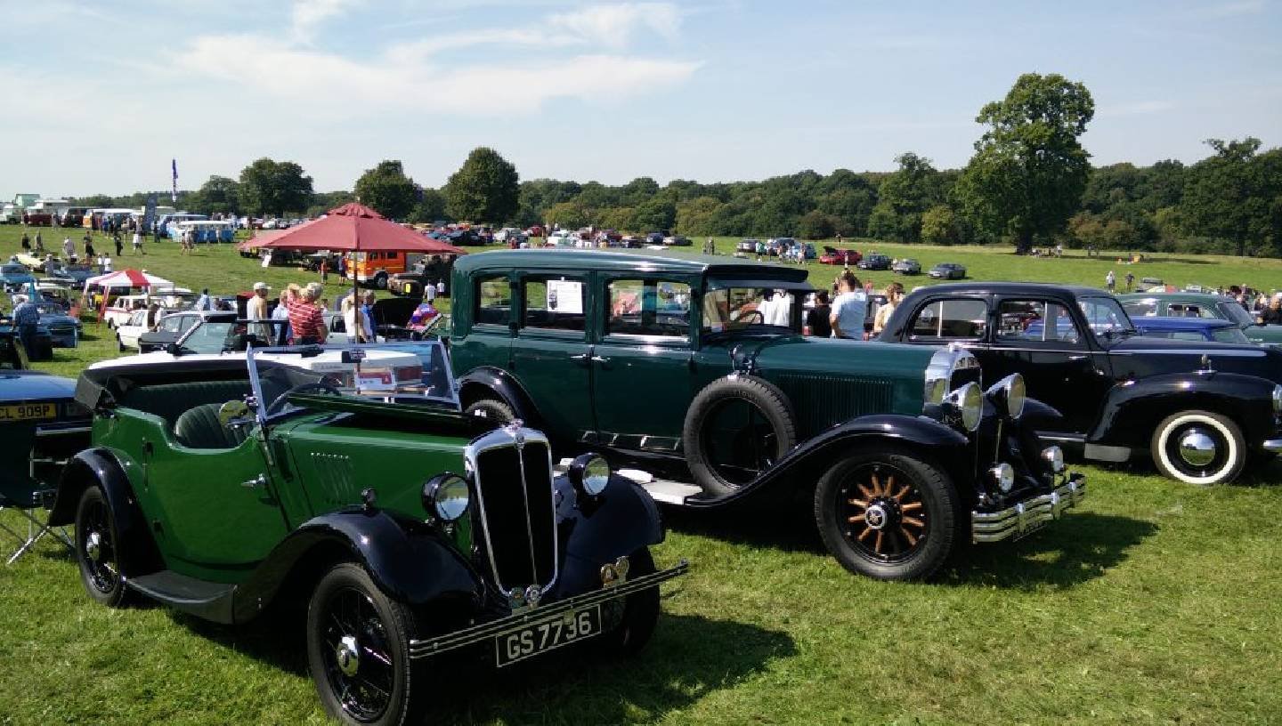 CLASSIC MOTOR EVENTS KNEBWORTH CLASSIC MOTOR SHOW