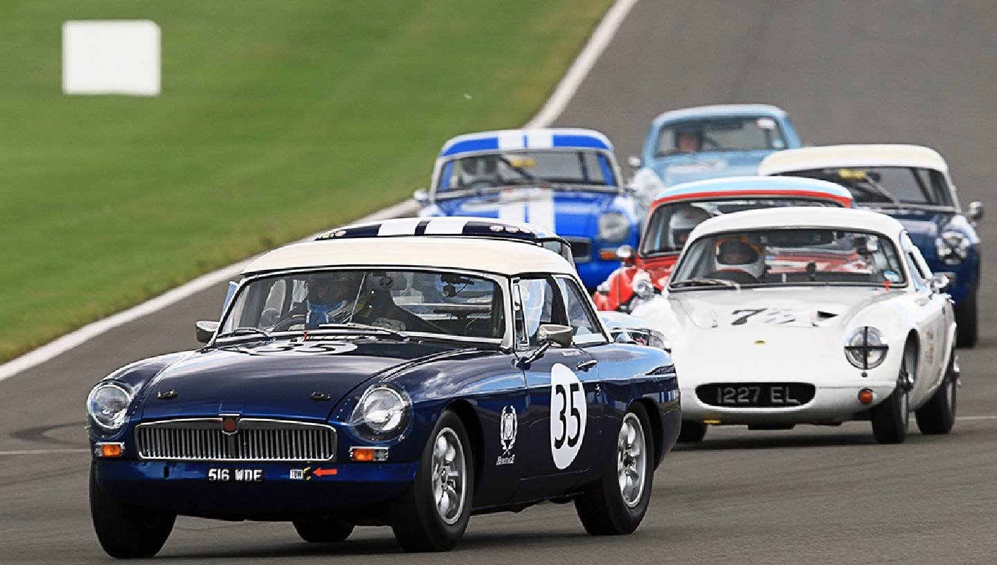 EQUIPE CLASSIC RACING