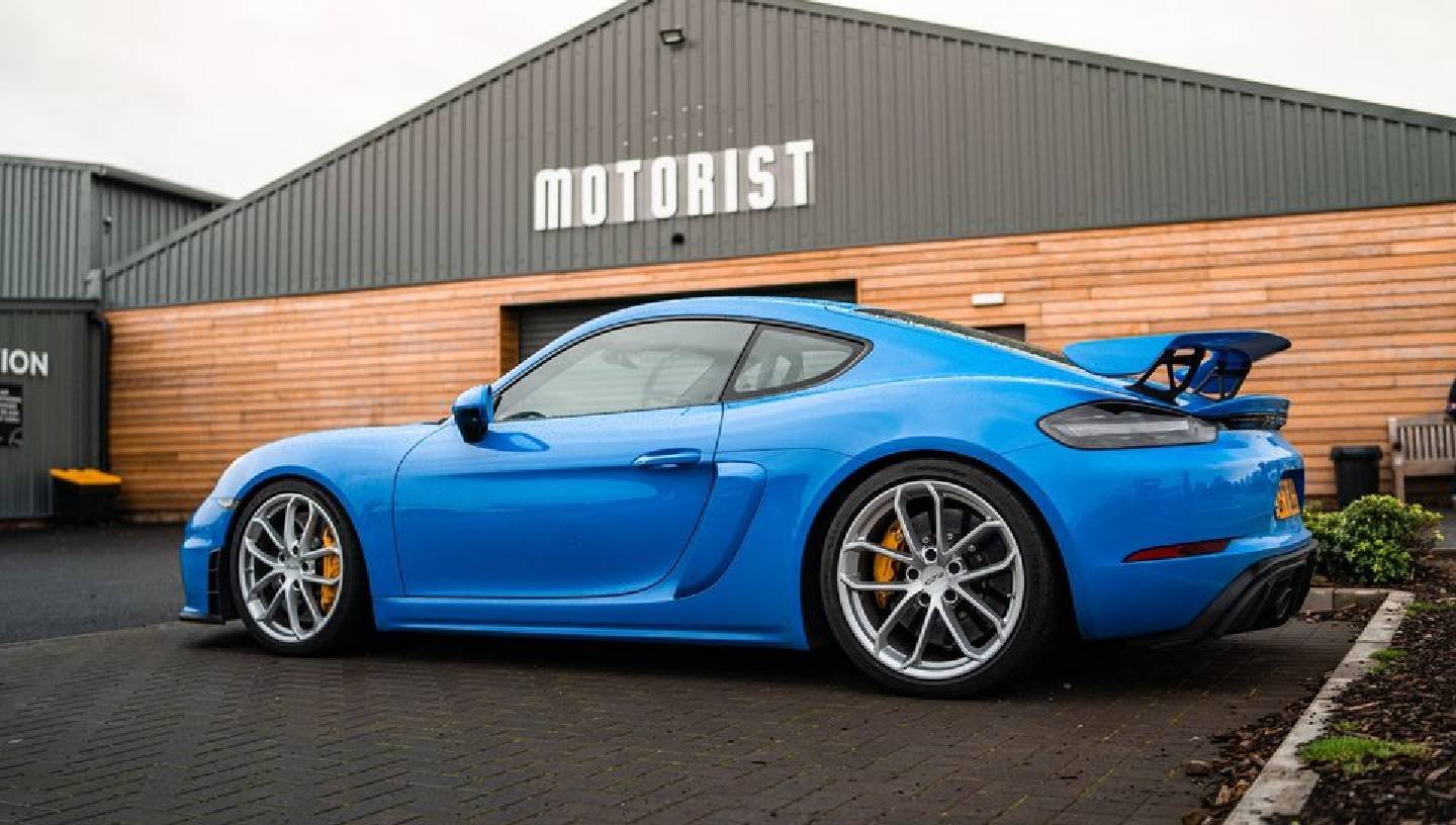 THE MOTORIST COFFEE AND CARS