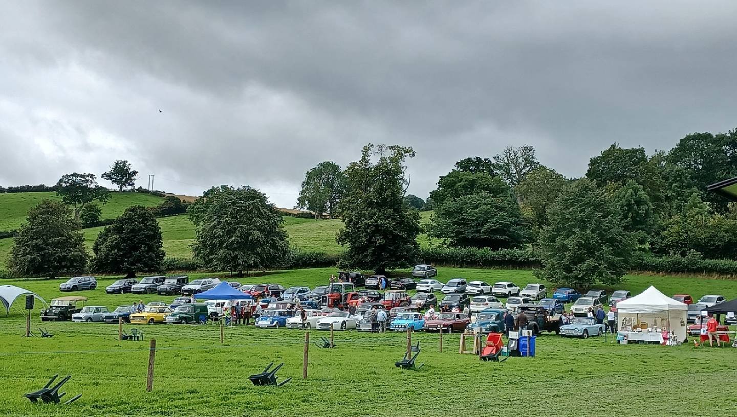HORSESHOE CAR MEET