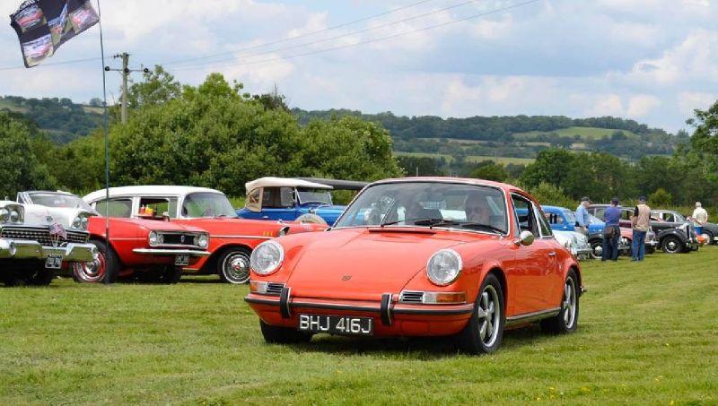 SOMERSET COUNTRY CLASSICS