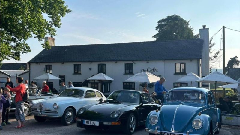 THE CEFN MABLY CLASSIC CAR SHOW