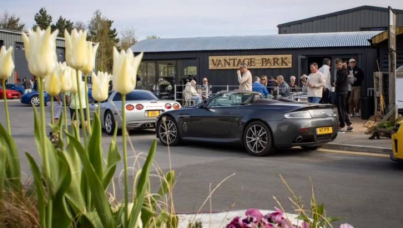 PIPER TRIMMERS CARS AND COFFEE