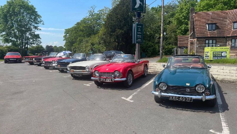 THE WHITE HORSE CLASSIC CAR NIGHT
