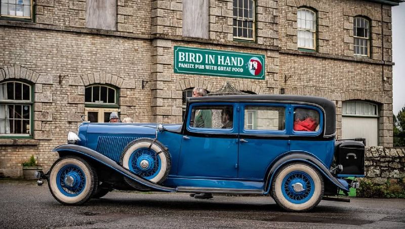 BIRD IN HAND CLASSIC VEHICLE MEET