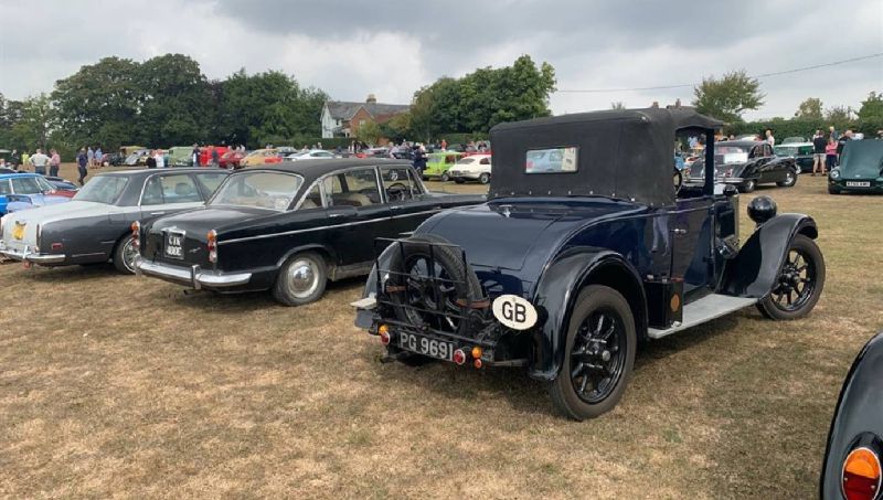 STURMINSTER NEWTON CAR AND BIKE ENTHUSIASTS