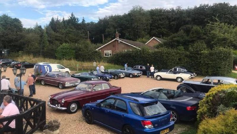 THE TROOPER INN CLASSIC CAR MEET